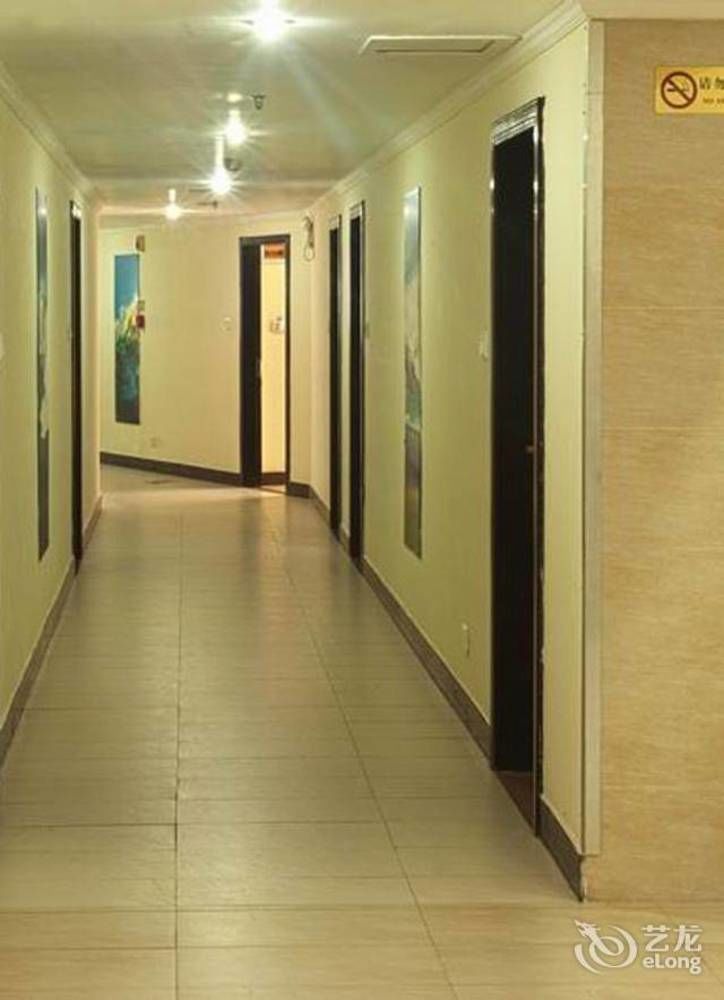 Sanya Jingwei Hotel - סניה מראה חיצוני תמונה