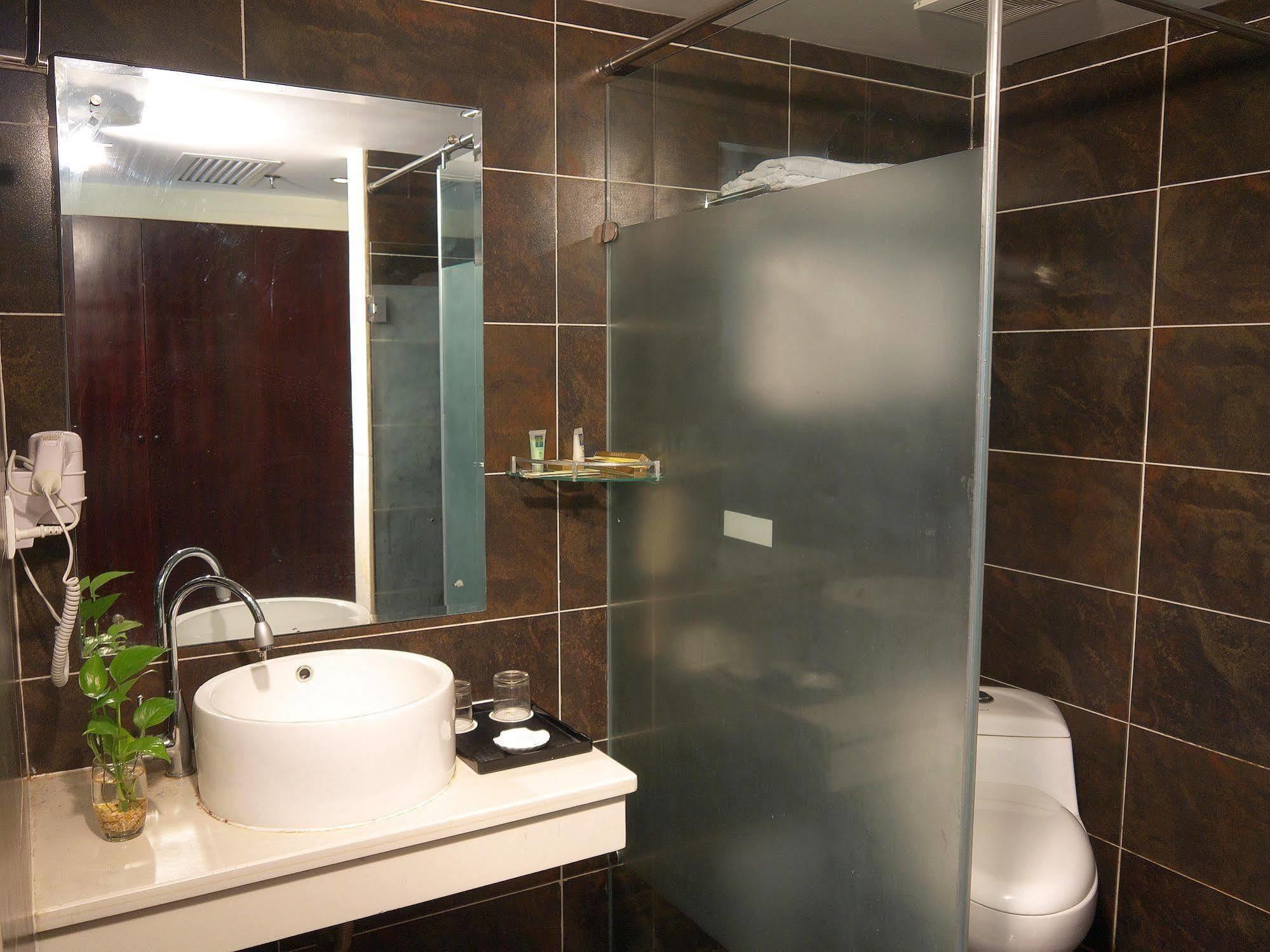 Sanya Jingwei Hotel - סניה מראה חיצוני תמונה