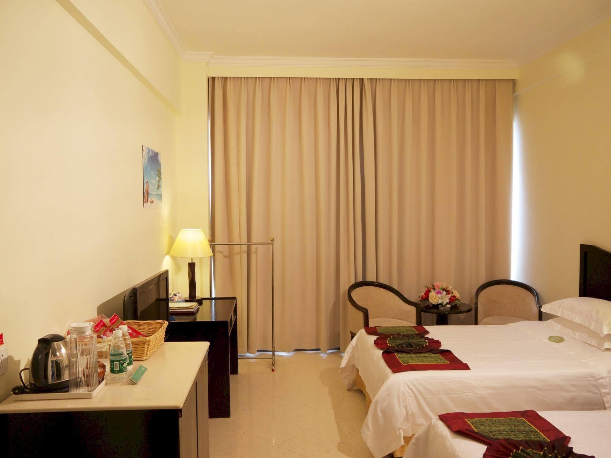 Sanya Jingwei Hotel - סניה מראה חיצוני תמונה